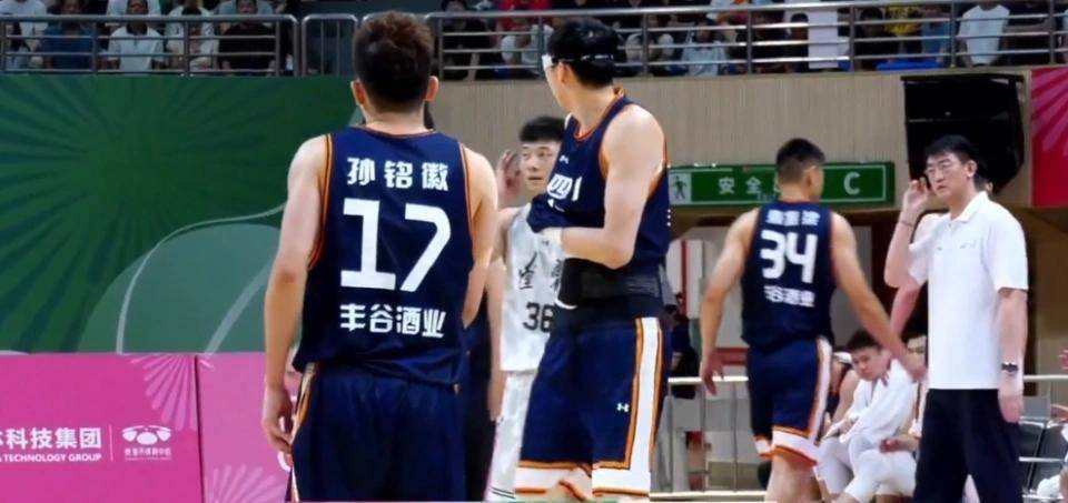 魔术翻盘北京队，胡金秋关键制胜