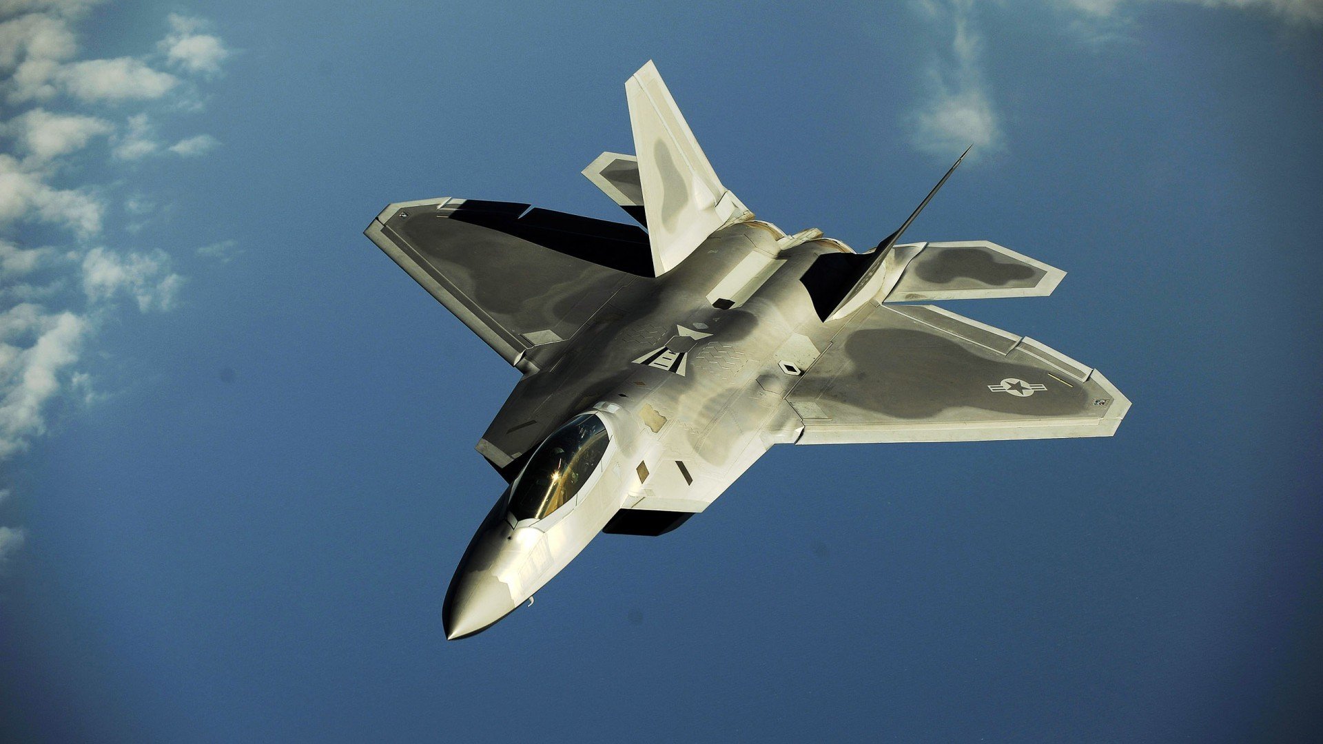 新王当立！恩比德以节奏掌控骑士，英格拉姆凭接管能力闪耀季后赛