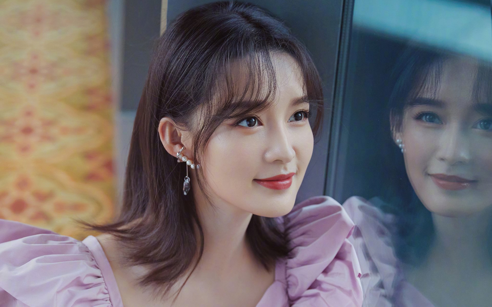 铁骑撕裂夜幕,蓝蜂之刺穿高原,詹姆斯彻底打爆防线,黄蜂关键战突围掘金