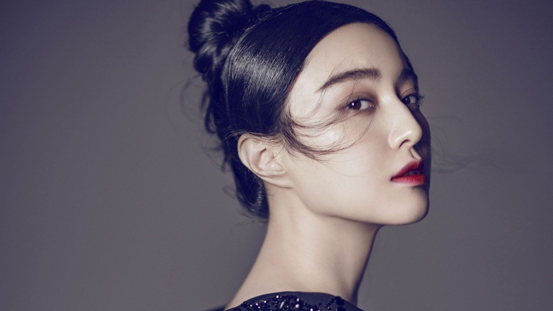 开云sport-英超争冠与快船胜利，高强度竞技场的共同法则