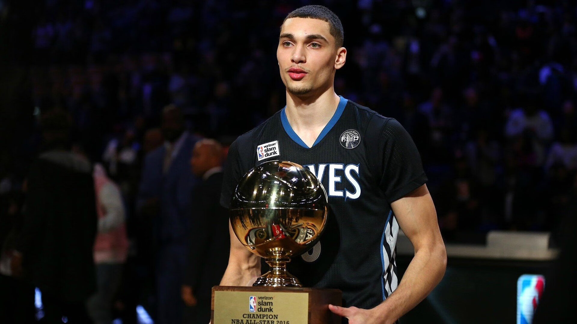 美利坚与永恒之城的对决，当莫德里奇漫步在古罗马竞技场