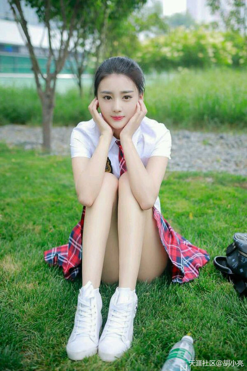 哈登导演三节打卡,湖人与老鹰的对决,在轰鸣中提前熄火